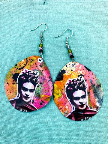 Kahlo paper earrings!