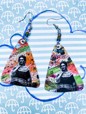 Kahlo paper earrings!