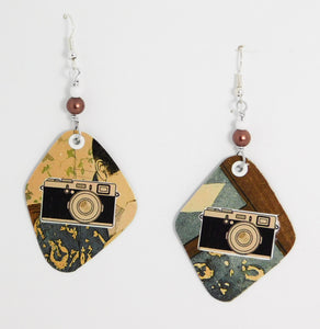 Vintage Camara Paper earrings